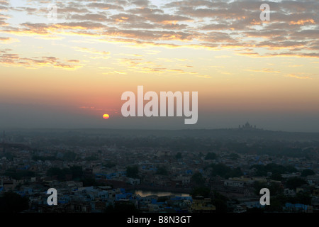 Sonnenaufgang über Jodhpur aus dem fort Stockfoto