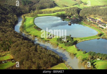 Fluß Severn in Flut neben Trimpley Reservoir Bewdley Worcestershire England Uk Stockfoto