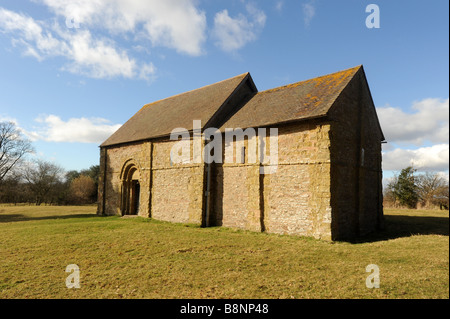 Die kleine isolierte Norman Chapel in Heide in Shropshire, England Uk Stockfoto