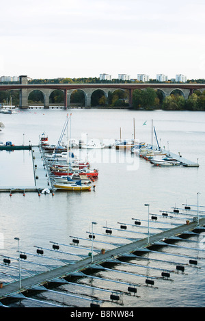 Schweden, Stockholm, Boote im Hafen angedockt Stockfoto