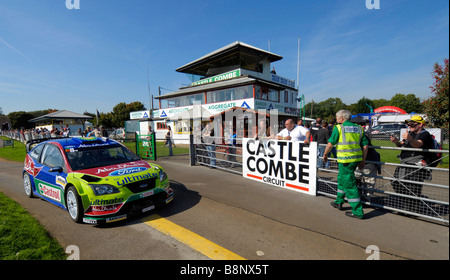 Castle Combe Rennstrecke in Wiltshire, England, UK Stockfoto
