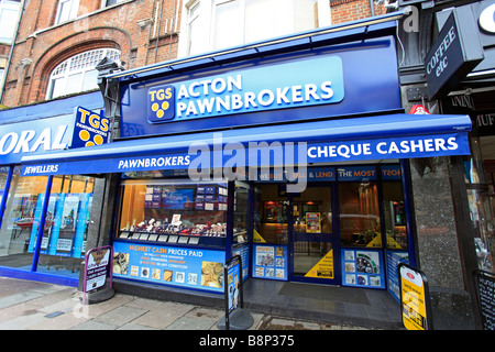 Vereinigtes Königreich West London Acton High Street ein Pfandleiher-Shop Stockfoto