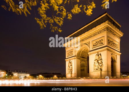 Arc de Triomphe Illuminted Paris Frankreich Stockfoto