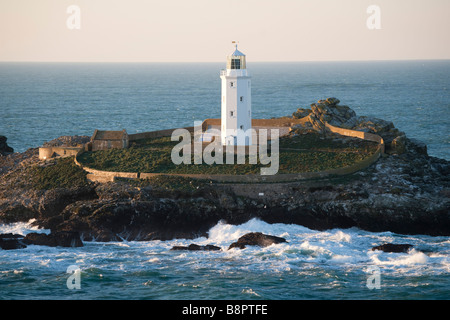 Godrevy Leuchtturm in Bucht von St. Ives, Cornwall Stockfoto