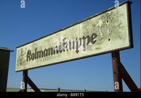 Geisterstadt Kolmannskuppe, ehemalige Diamond Digger Stadt, Schild, Namibia, Kolmannskuppe (Kolmanskop) Stockfoto