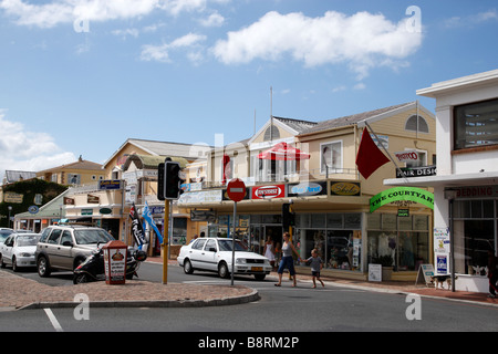 Blick entlang Hafen Straße Hermanus in Südafrika Stockfoto