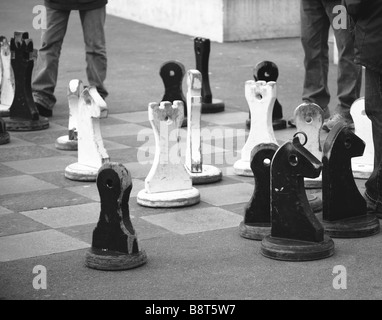 Game of Chess spielte in den Straßen von Lausanne, Schweiz Stockfoto