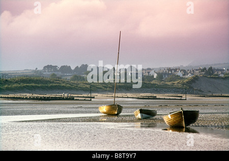 UK North Wales Lleyn Halbinsel Abersoch Boote in der Afon Soch Mündung bei Ebbe Stockfoto