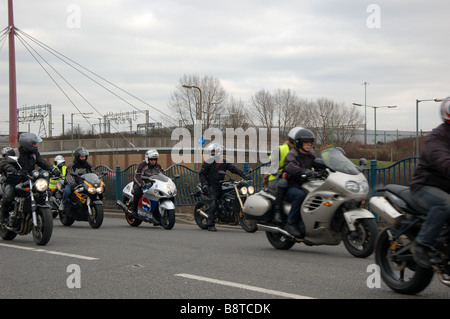 Biker im Ace Cafe bei Ace Ecke, North Circular Road, Stonebridge, London, England, Uk Stockfoto