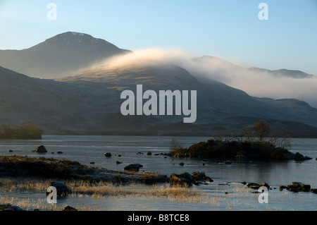 Die Blackmount Reihe von Bergen über man Na h-Achlaise, Rannoch Moor, Highland Region, Scotland, UK Stockfoto