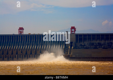 Der drei-Schluchten-Staudamm am Jangtse-Fluss, Provinz Hubei, China. Stockfoto