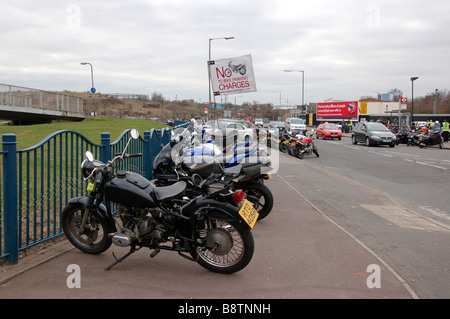 Fahrräder im Ace Cafe bei Ace Ecke, North Circular Road, Stonebridge, London, England, Uk Stockfoto