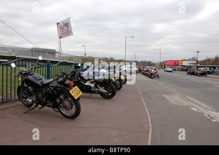 Fahrräder im Ace Cafe bei Ace Ecke, North Circular Road, Stonebridge, London, England, Uk Stockfoto