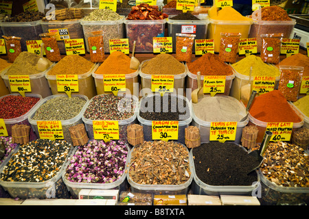 Gewürze Gewürz Basar Istanbul Türkei Stockfoto