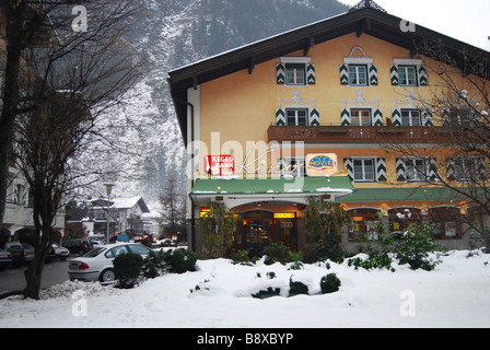 Mayrhofen-Zentrum mit Kino Tirol Österreich Stockfoto