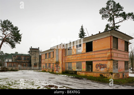 Altes traditionelles leeren Holzhaus, Majori, Jurmala, Lettland. Stockfoto