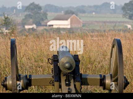 Eine Kanone entlang der Union Linien bei Gettysburg Pennsylvania betrachten Alexander Spangler Hof Stockfoto