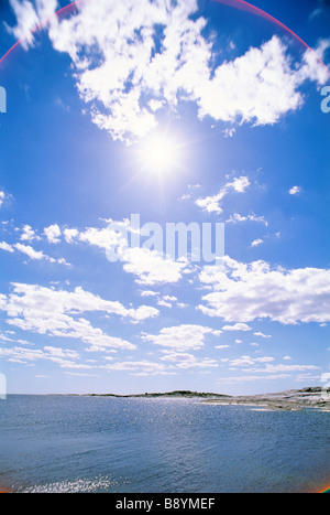 Ein sonniger Tag in den Schären Schweden. Stockfoto