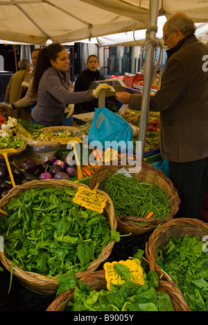 Markt auf der Piazza Campo di Fiori in Rom Italien Europa Stockfoto