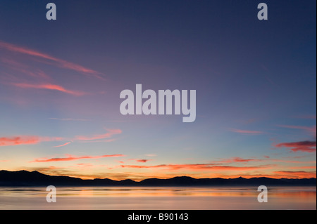 Sonnenuntergang vom Logan schwärmen Vista Point off Highway 50, Zephyr Cove, Lake Tahoe, Nevada, USA Stockfoto