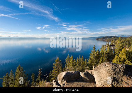 Am späten Nachmittag Blick vom Aussichtspunkt Logan schwärmen off Highway 50, Zephyr Cove, Lake Tahoe, Nevada, USA Stockfoto