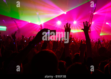 Bild des Publikums während Trance Energy 2009 in den Jaarbeurs in der Stadt Utrecht, Niederlande. Stockfoto