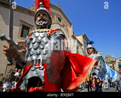 Riesen, Madonna della luce fest, Mistretta, Sizilien, Italien Stockfoto