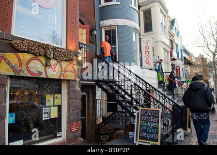 Strip Bars Restaurants und Geschäfte auf U Street NW zwischen 13. und 14. Washington, District Of Columbia, USA, Nordamerika Stockfoto