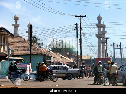 Nigeria: Stadt von Jos mit Zentral-Moschee im Hintergrund Stockfoto