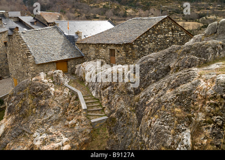 Stein-katalanischen Häuser in kleinen Dorf Boí. Vall de Boi, Katalonien, Spanien Stockfoto