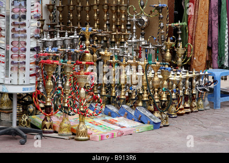 Blase Wasserleitungen auf Verkauf im Shop in Naama Bay, Sharm El Sheikh, Ägypten Stockfoto