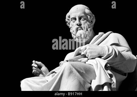 Marmorstatue des antiken griechischen Philosophen Plato vor Wissenschaft-Athen, Griechenland Stockfoto