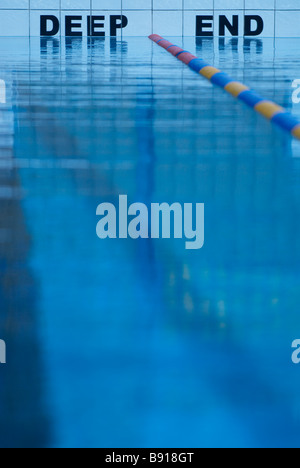 Kalte Wasser Schwimmbad Stockfoto
