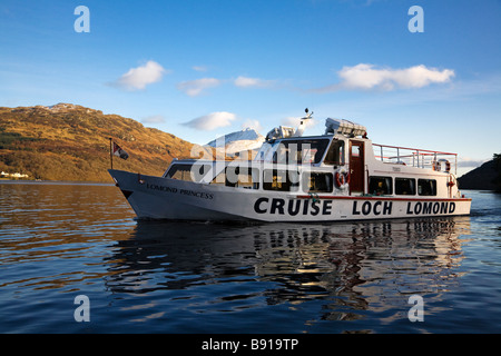 Ein Vergnügen cruise Boot Segeln am Loch Lomond, Schottland. Stockfoto