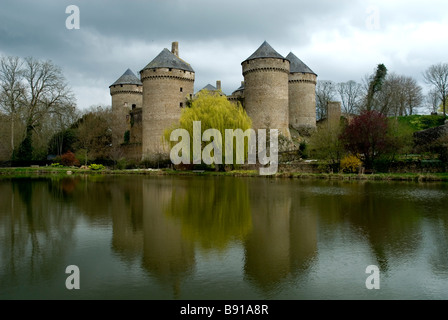 Burg in Lassay-Les-Châteaux, Mayenne, Frankreich Stockfoto