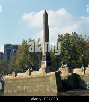 Kleopatras Nadel errichtet 1878 auf der Victoria Embankment, Themse, London. Stockfoto