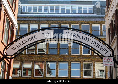 Willkommen Sie im Zeichen der Carnaby Street. Stockfoto