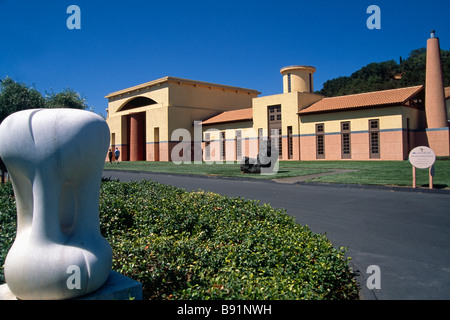 Blick auf ein Post moderne Gebäude Clos Pegase Weingut Calistoga Napa Valley Kalifornien Stockfoto