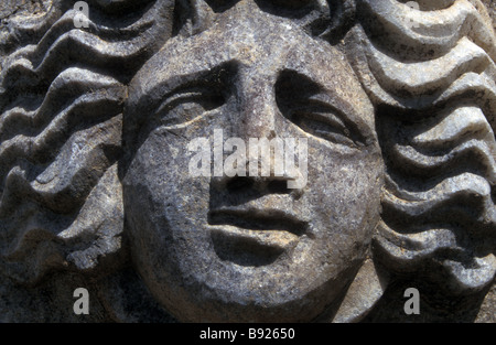 geschnitzten Marmor römischen trauriges Gesicht auf Grab Aphrodisias Anatolien Türkei Stockfoto