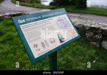 Unterschreiben Sie bei Nendrum Monastery Stockfoto