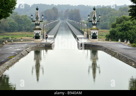 Briare Kanalbrücke über den Fluss Loire-Frankreich Stockfoto