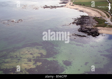 Frankreich, der Leuchtturm am Gatteville le Phare, Manche, Region Basse-Normandie. Blick vom Balkon der Felsen unter dem Wasser. Stockfoto