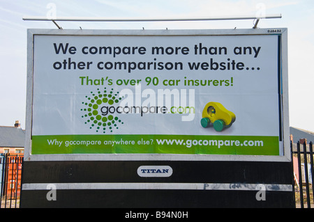 Werbung Reklametafel für Gocompare com in Newport South Wales UK Stockfoto
