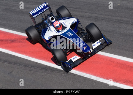 Kazuki Nakajima JPN in Williams FW31 Rennwagens während Formel1 Tests Sitzungen in der Nähe von Barcelona im März 2009. Stockfoto