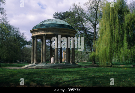 Frankreich Ile de France Versailles Palast Tempel der Liebe in den Gärten. Stockfoto