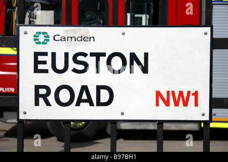 Straßenschild für Euston Road, London.  Mar 2009 Stockfoto