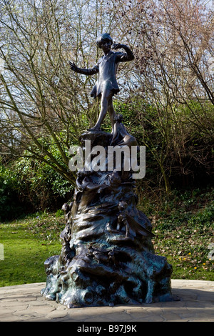 Peter Pan Statue Kensington Gardens London Stockfoto