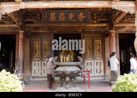 Räuchergefäß, Longshan Tempel, Lukang Township, Changhua County, Taiwan Stockfoto