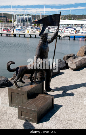 Statue von Explorer Louis Bernacchi in Hobart, Tasmanien, Australien Stockfoto