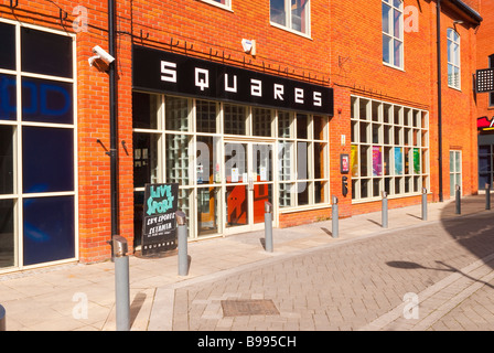 Quadrate Bar am Flussufer Komplex in Norwich, Norfolk, Großbritannien Stockfoto